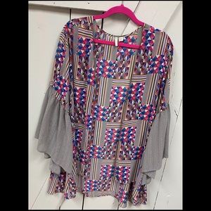 CATO Bell Sleeve Kimono Like New 18/20